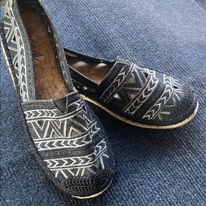 Casual Black Patterned Slip-On Women's Shoes the SAK Black